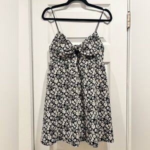 Alice + Olivia Black and White Floral Dress
